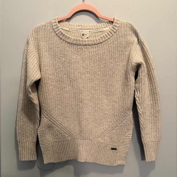 Toms Sweaters - Toms Women's Cream Crew Neck Sweater Medium